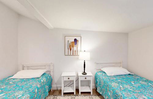 Gateway to Cape Cod - Foto 21