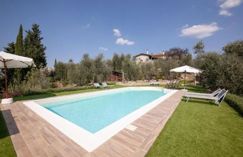 3 Bedroom Awesome Apartment In Marti Pi - Foto 1