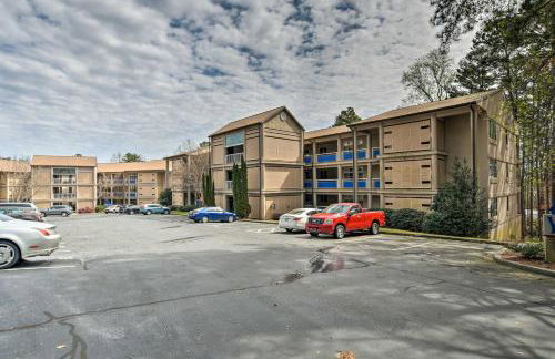 Lake Keowee Resort Condo with Balcony and Pool Access! - Foto 25