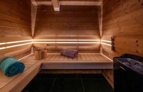 Chalet paisible 3 étoiles Sauna, Cheminée, Terrasse Sud, Vue montagne, Bois & Pierre authentique et confort moderne - Photo 35