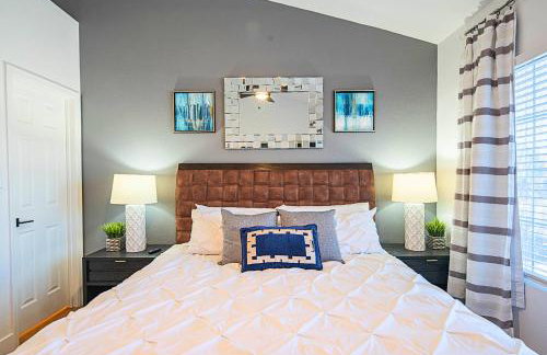 Family-Friendly Stay , Tennis & Basketball Courts, King Beds & Parking- H2167 - Foto 16