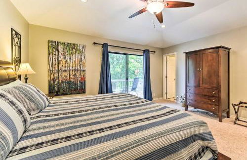 Quiet Lake Conroe Townhome with Water-View Deck - Photo 11