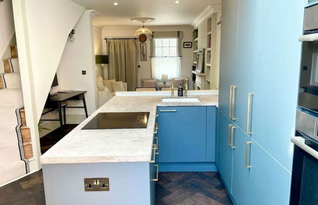 The Emerald - Central Henley 2 Bedroom House - From 145 Per Night - Foto 55