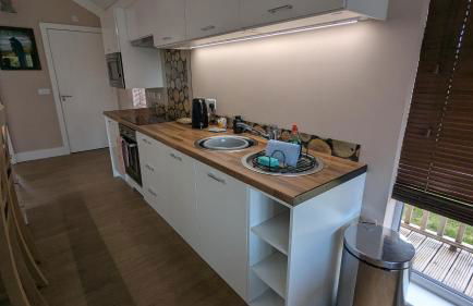 The Dochart Lodge with hot tub Braidhaugh Crieff - Photo 13