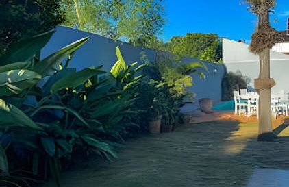 Casa com 2 suites e 1quarto piscina Ar para 8 hospedes - Foto 93