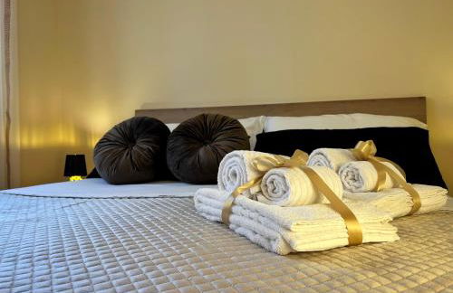 L' Antico Scoglio Appartamenti comfort Nocera Terinese Scalo - 4,7 e 11 Ospiti - Navetta Aeroporto-Stazione & Multi-Destinazioni - Piscina - Spiaggia a 300mt - Giardino e Zona pranzo all'aperto - WiFi & SmartTV - Aria Condizionata - Foto 40