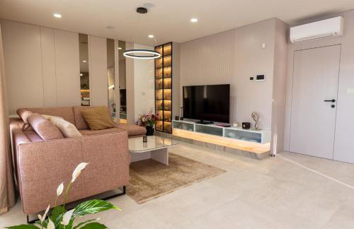 Artorius Duba - Photo 12