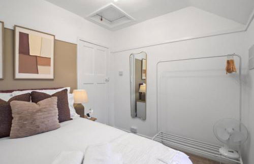 Stylish 3-Bed Countryside House, Peace & Privacy - Foto 10