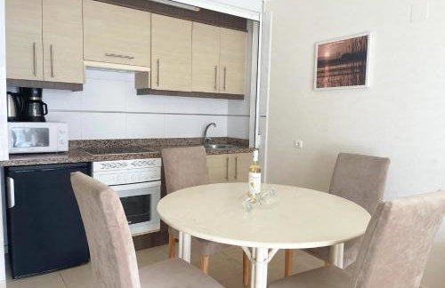 Larimar Apartament balcón y vistas al mar y al Peñón, piscina y parking - Foto 8