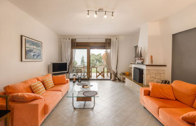 Beachside Haven, Poolside Serenity & Sunset Magic - Photo 16