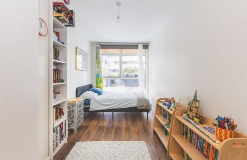 Stylish 4BDR Home Near South Acton With Parking - Photo 6