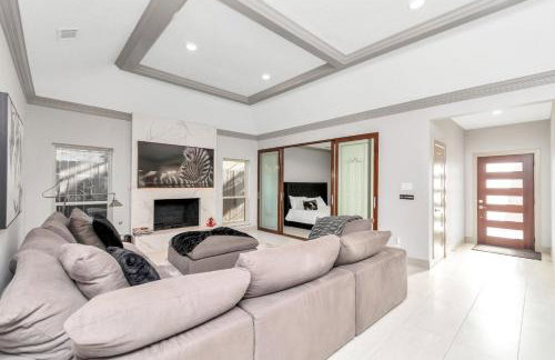 Designer Home 30 Night only ,BP Petroleum 3 Mins - Foto 11