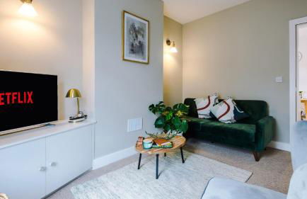 Designer apartments for City Breaks in Chester - Photo 78