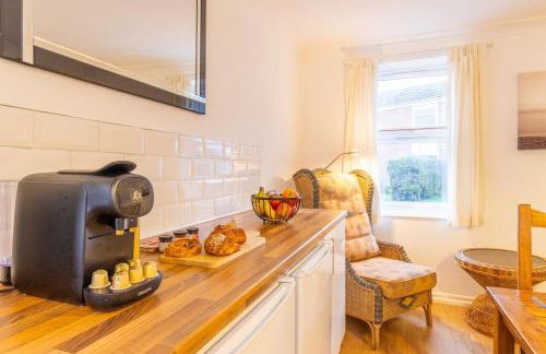 NEW! 2BR House in Leamington Spa by Clarendon Stays , Ideal for Professionals, Free Parking, WiFi, Smart TV! - Foto 27