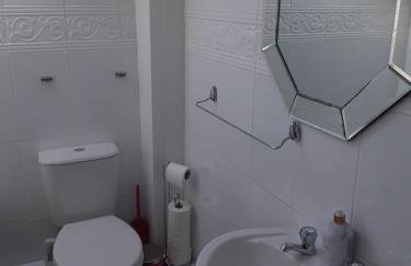 The Carthouse - Photo 23