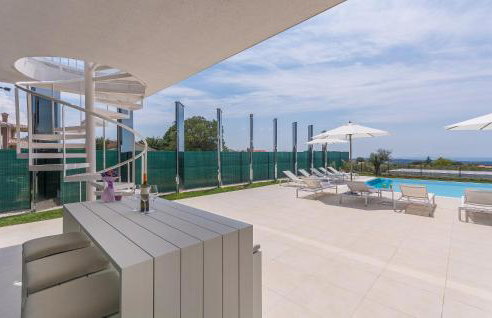 Villa Gabrijela for 10 people near Novigrad with 66 m2 heated pool and sea view - Foto 18