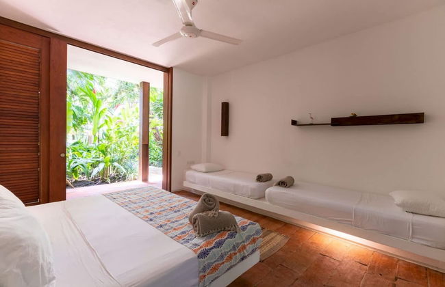 Atonishing 5BR Villa at Mesa de Yeguas - Photo 19