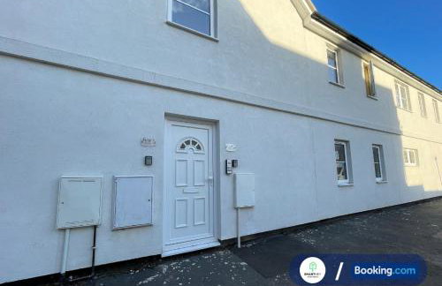 Stylish 1 bedroom flat with free parking - Foto 9