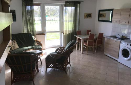 Charming Countryside Apartments - Photo 43