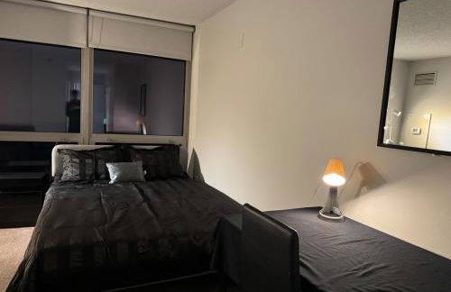 Cozy 2 bedroom condo by lakeshore - Foto 2