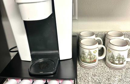 Walk to Stadium, 2 Parking Spots, Balcony & Pool - Foto 8