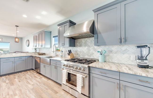 Big Blue by Silver Sands Vacation Rentals - Photo 2