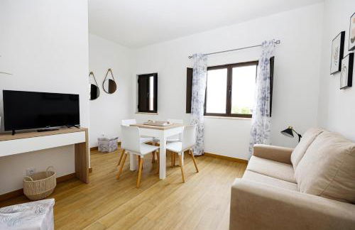 A48 - Windmill 1 Bed Apartment in Odiaxere - Foto 2