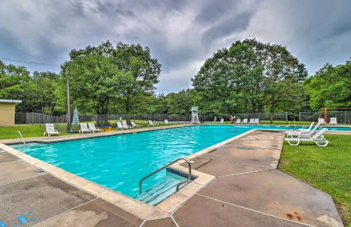 Game Room, Community Beach Pocono Home! - Foto 41