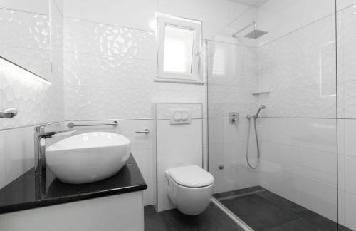 Modern Villa Near the Sea - Foto 49