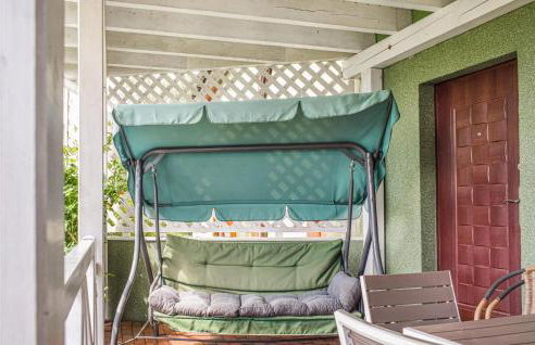 4 Bedroom Gorgeous Home In Nowe Warpno - Foto 13