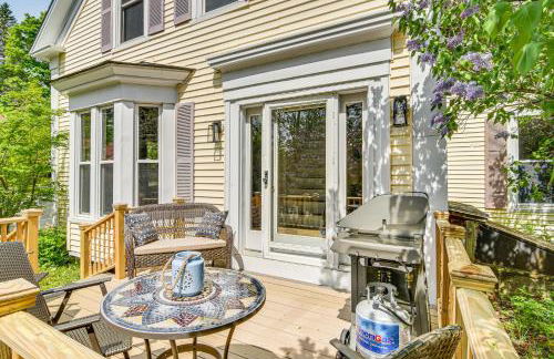 Great for Groups! Spacious Wilton Getaway with Deck - Foto 27