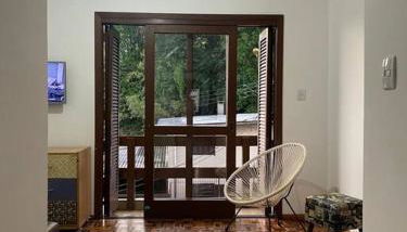 Apto inteiro, central, 1 quarto, bem equipado - Foto 1