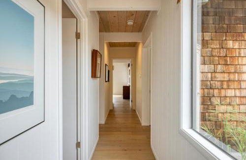 Dockside getaway with hot tub & dock - Foto 12