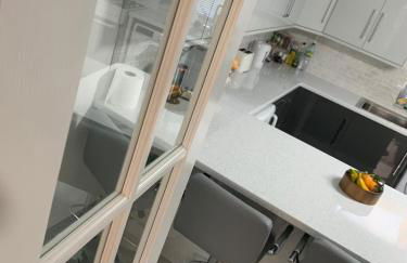 Entire 6 Bed 5 Star Luxury House FREE WiFi nice views - Foto 29