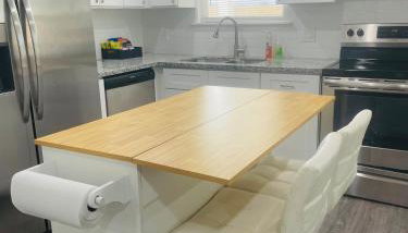 3BR Townhome 15mins from Downtown Sleeps 6 - Foto 2