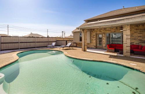Walk to Lake Ray Hubbard Spacious Home with Pool - Foto 25