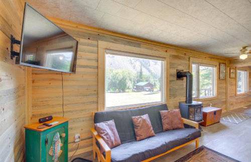 Contact Mountain Hideaway with Views and Porches! - Foto 5