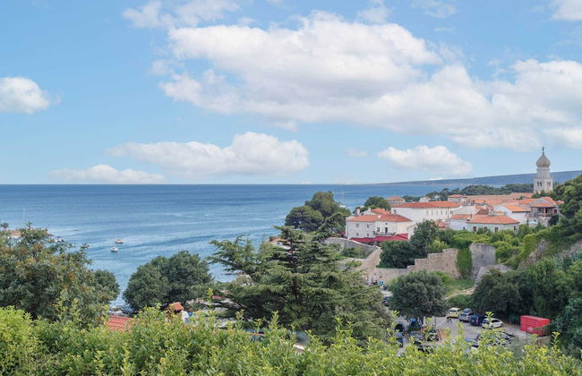 Luxury Beachfront Krk Apartments With Terrace - Photo 22