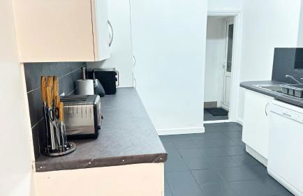 8-Sleeper 4BR 4Bed 2Bath Wi-Fi Garden Tv Beach - Foto 16