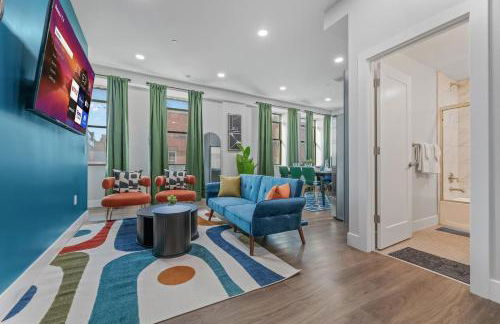 Apt+ 2 Queens+Bunkbed+Free Parking 55"TV - Photo 19