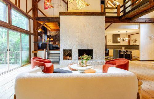 Unique Fully Restored Landmark Barn in Hudson - Foto 55