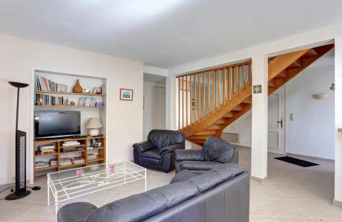 villa 8 pers, climatisée, piscine chauffée, un havre de paix sous les pins parasols - Foto 11