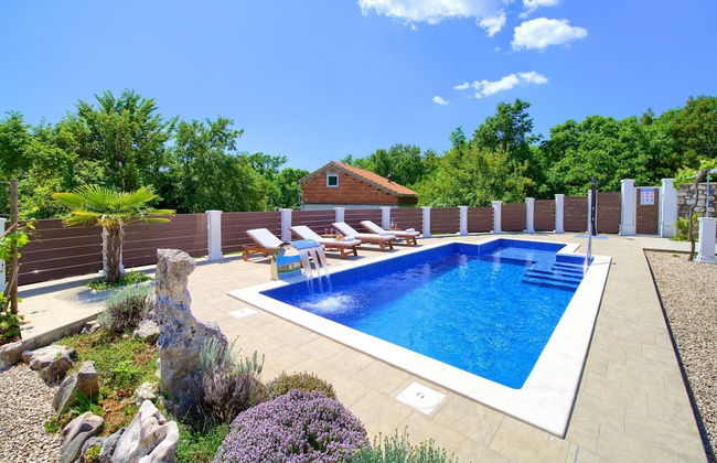 Tranquil Getaway Polje Villa With Pool - Foto 32