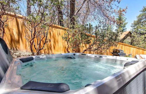 Blissfully Wild -with Hot Tub and pets are welcome - Foto 54