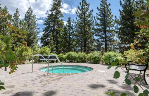 Solstice 11 Amazing Location on Golf Course, Heated Garage, Private Washer Dryer condo - Photo 33