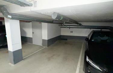 Zentrale, Designer Maisonette Wohnung mit Galerie, Gruppen- und Kinderfreundlich, Smart TV - Foto 9