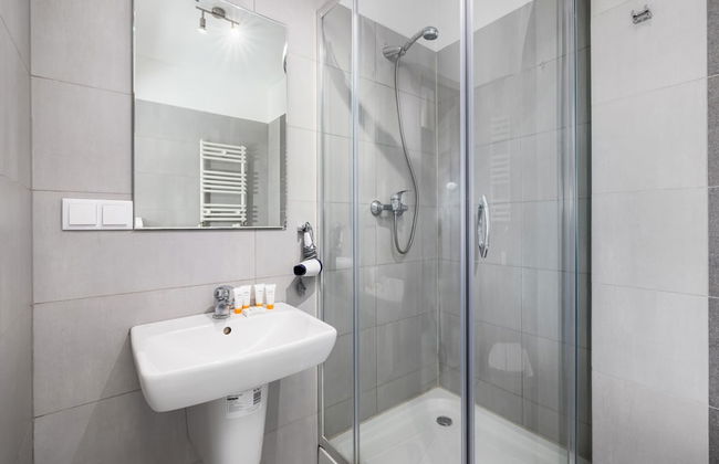 Nadbrzeżna Apartament by Renters - Photo 16