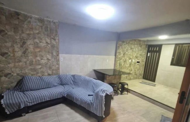 Flat térreo 2 quartos na Praia de Itapuã - Foto 1