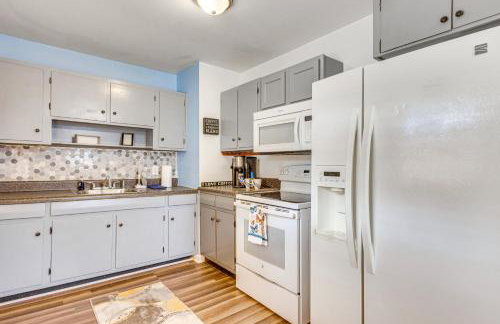 4 Mi to Dtwn: Home w/ Fenced Yard in Portsmouth! - Foto 8