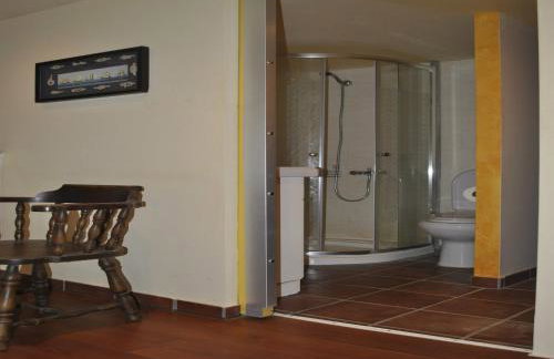 Attractive Greek House with Private Pool near Sea & City Center - Photo 74